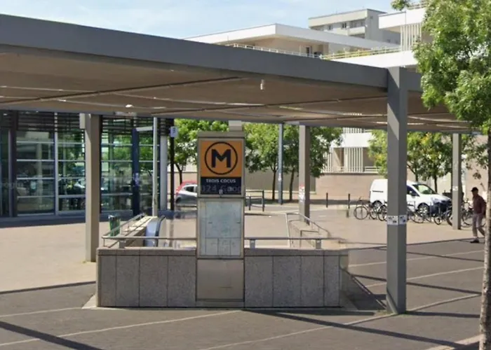 T2 Havre De Paix Avec Bureau & Wifi - Parking Prive - Piscine & Salle Sport Communs 아파트 *